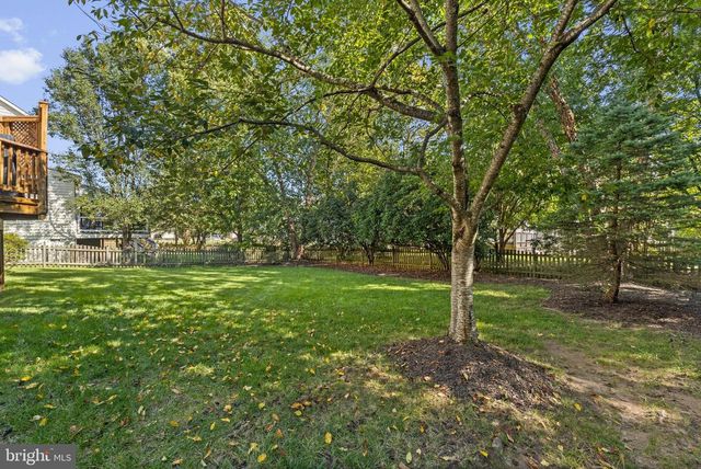 43321 HUDDLESTON LN, Chantilly, VA 20152
