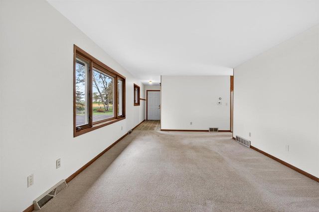 N5782 FAIRVIEW ROAD, Fond Du Lac, WI 54937