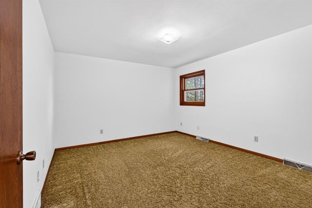 N5782 FAIRVIEW ROAD, Fond Du Lac, WI 54937