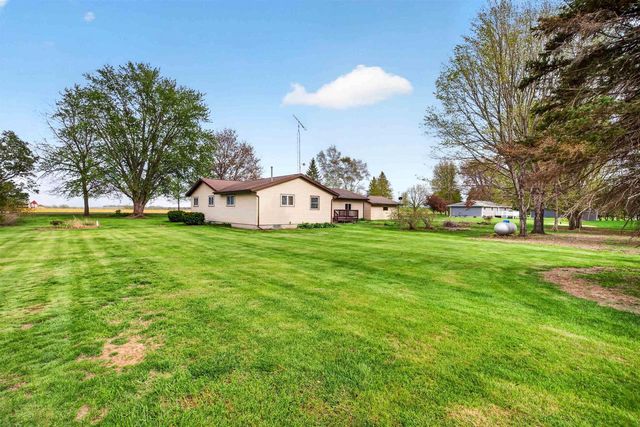 N5782 FAIRVIEW ROAD, Fond Du Lac, WI 54937