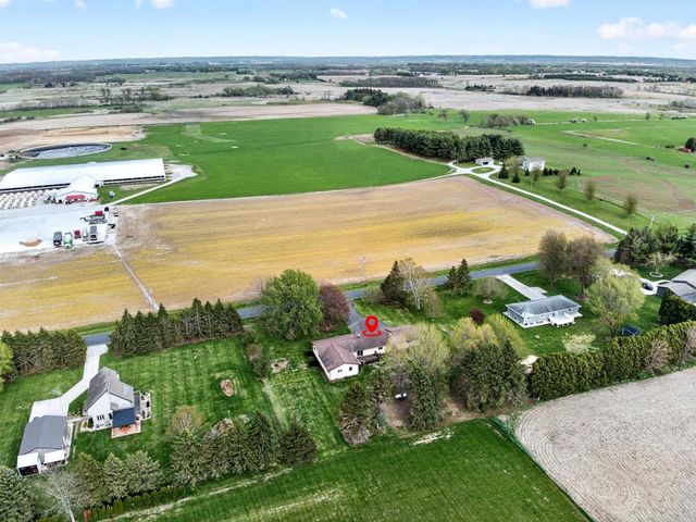 N5782 FAIRVIEW ROAD, Fond Du Lac, WI 54937