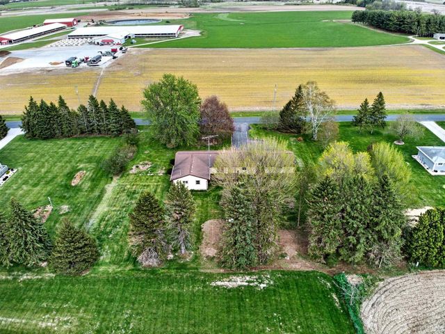 N5782 FAIRVIEW ROAD, Fond Du Lac, WI 54937