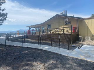 34 N MARIPOSA Dr, Tygh Valley, OR 97063