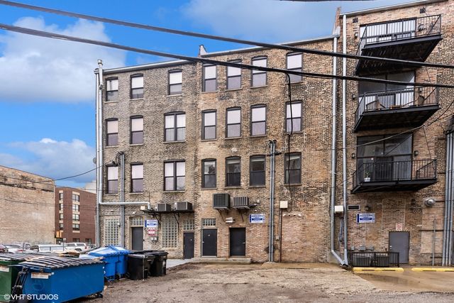 705 N Milwaukee Avenue, Chicago, IL 60642