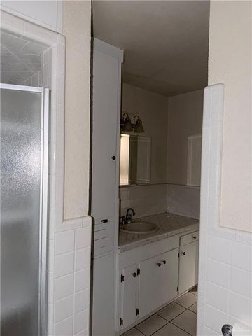 813 Orange Street, Mercedes, TX 78570