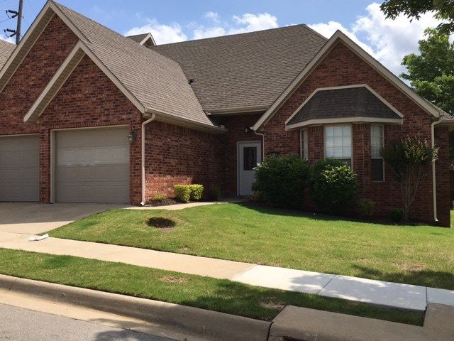 4188 N Zion Valley Drive, Fayetteville, AR 72703