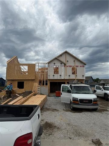 11208 207TH Street, Peculiar, MO 64078