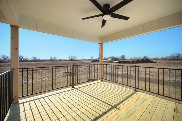 11208 207TH Street, Peculiar, MO 64078