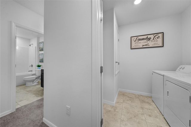 880 NW 251ST DRIVE, Newberry, FL 32669