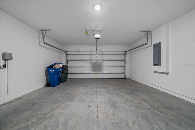 880 NW 251ST DRIVE, Newberry, FL 32669