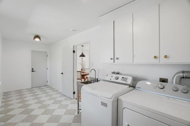 236 Cherry Avenue, Los Altos, CA 94022