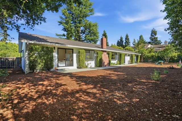 236 Cherry Avenue, Los Altos, CA 94022