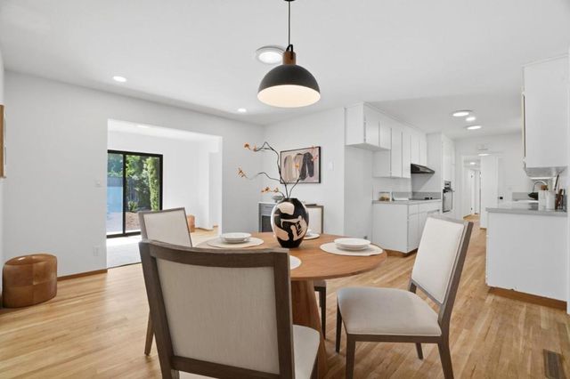 236 Cherry Avenue, Los Altos, CA 94022