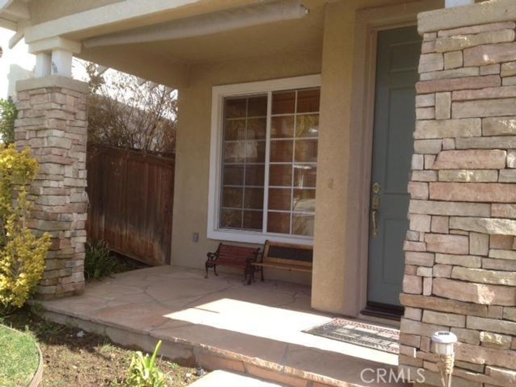 28680 Placerview Trail, Saugus, CA 91390 — photo 2