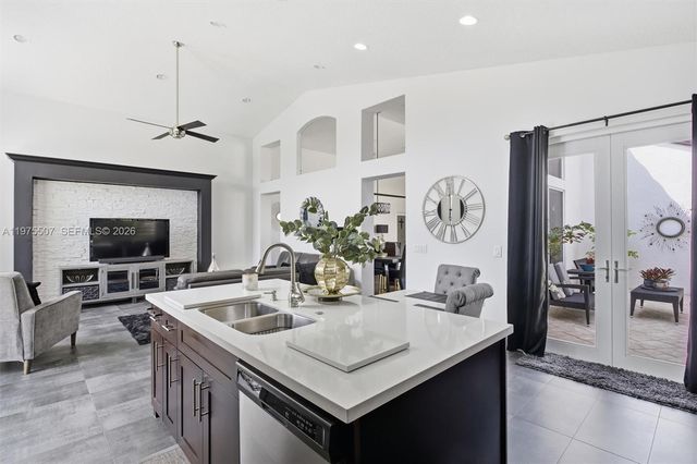 2931 SW 187th Ter, Miramar, FL 33029