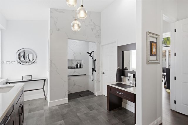 2931 SW 187th Ter, Miramar, FL 33029