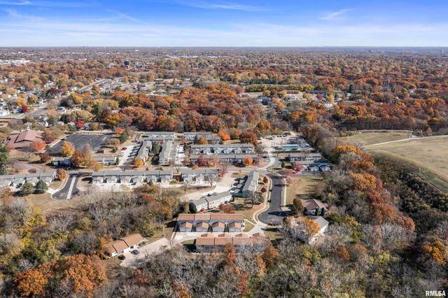 3845 W PALMYRA Court, Peoria, IL 61604