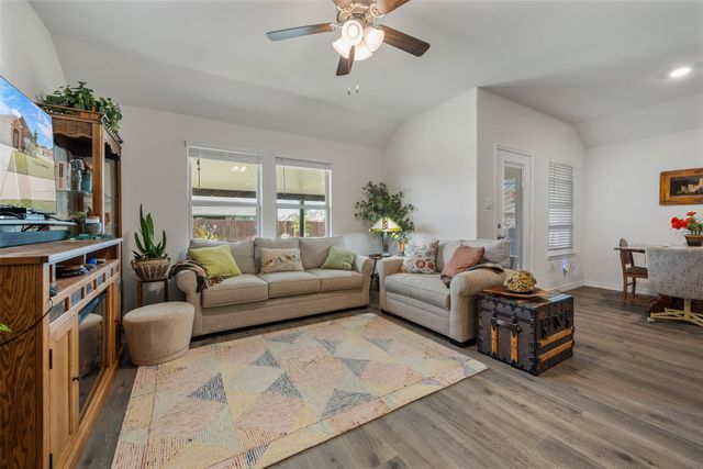 740 Soar Sky Way, Lavon, TX 75166