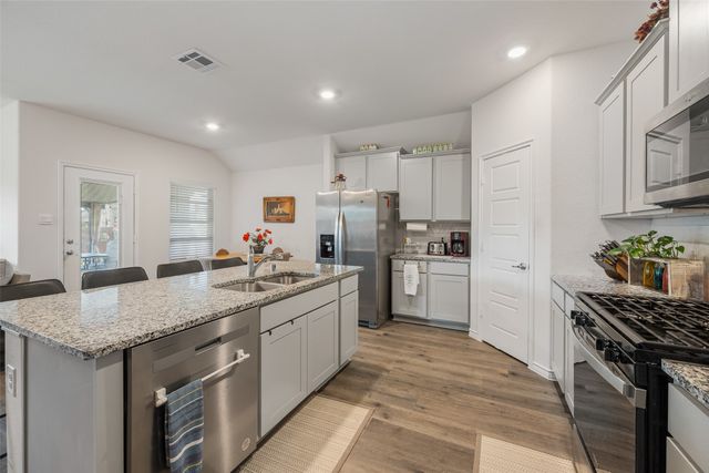 740 Soar Sky Way, Lavon, TX 75166