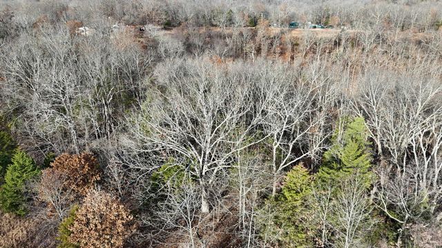 000 Farm Road 1150, Cassville, MO 65625