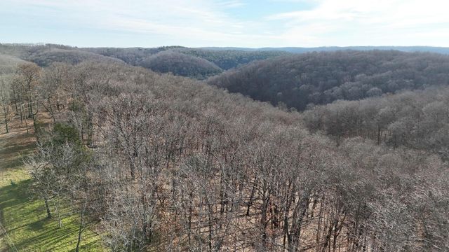 000 Farm Road 1150, Cassville, MO 65625