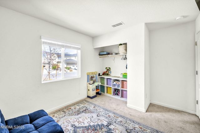 8982 Wolf River Drive, Reno, NV 89506