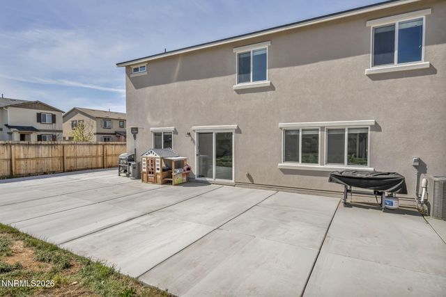 8982 Wolf River Drive, Reno, NV 89506