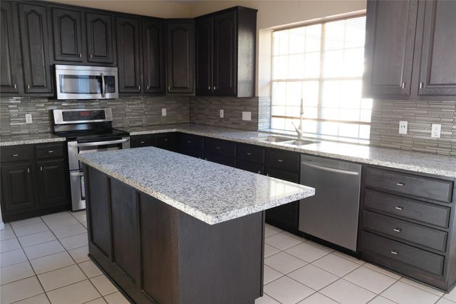 20434 Ivory Creek Lane, Katy, TX 77450
