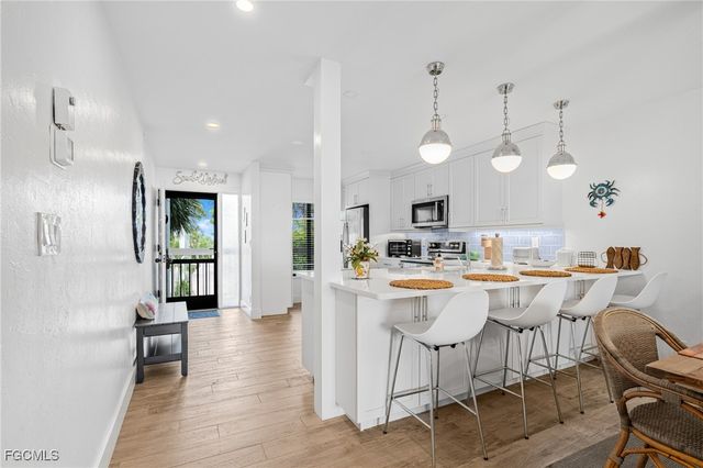 2777 W Gulf DR 109, Sanibel, FL 33957