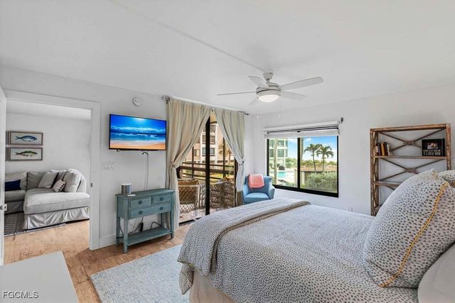 2777 W Gulf DR 109, Sanibel, FL 33957