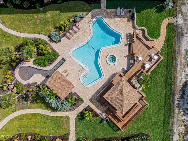 2777 W Gulf DR 109, Sanibel, FL 33957