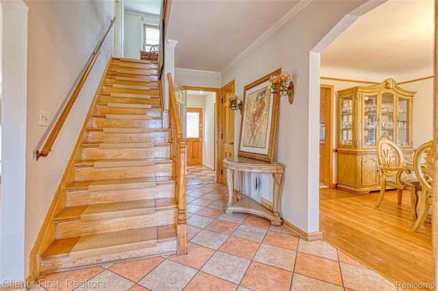551 Fiske Drive, Detroit, MI 48214