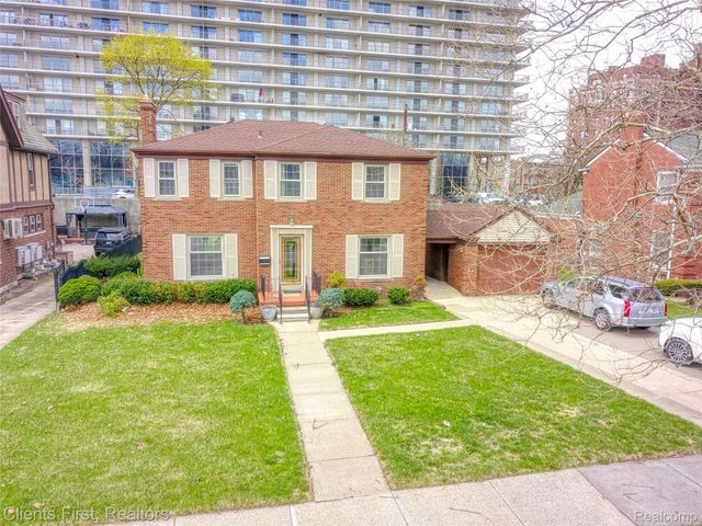 551 Fiske Drive, Detroit, MI 48214