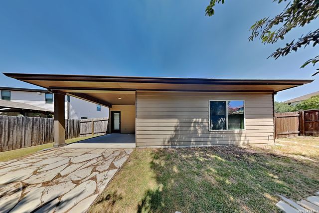 2832 Mistywood Lane, Schertz, TX 78108