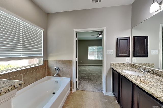 2832 Mistywood Lane, Schertz, TX 78108