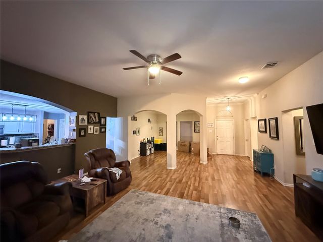 1245 Meadow Hill Drive, Lavon, TX 75166