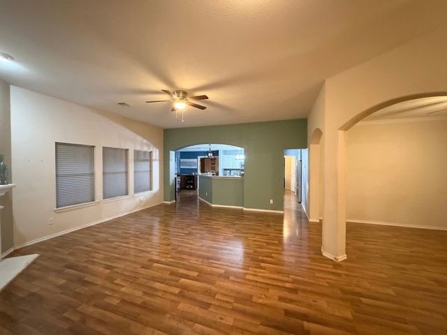 1245 Meadow Hill Drive, Lavon, TX 75166