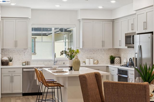 57109 Via Vicenza, San Ramon, CA 94583