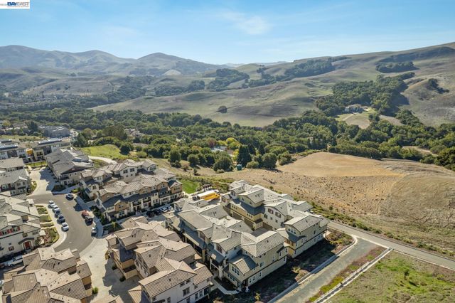 57109 Via Vicenza, San Ramon, CA 94583