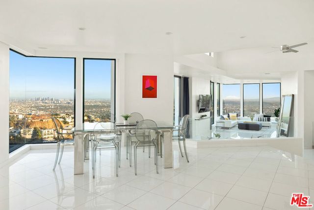 2231 Sunset Plaza Drive, Los Angeles, CA 90069
