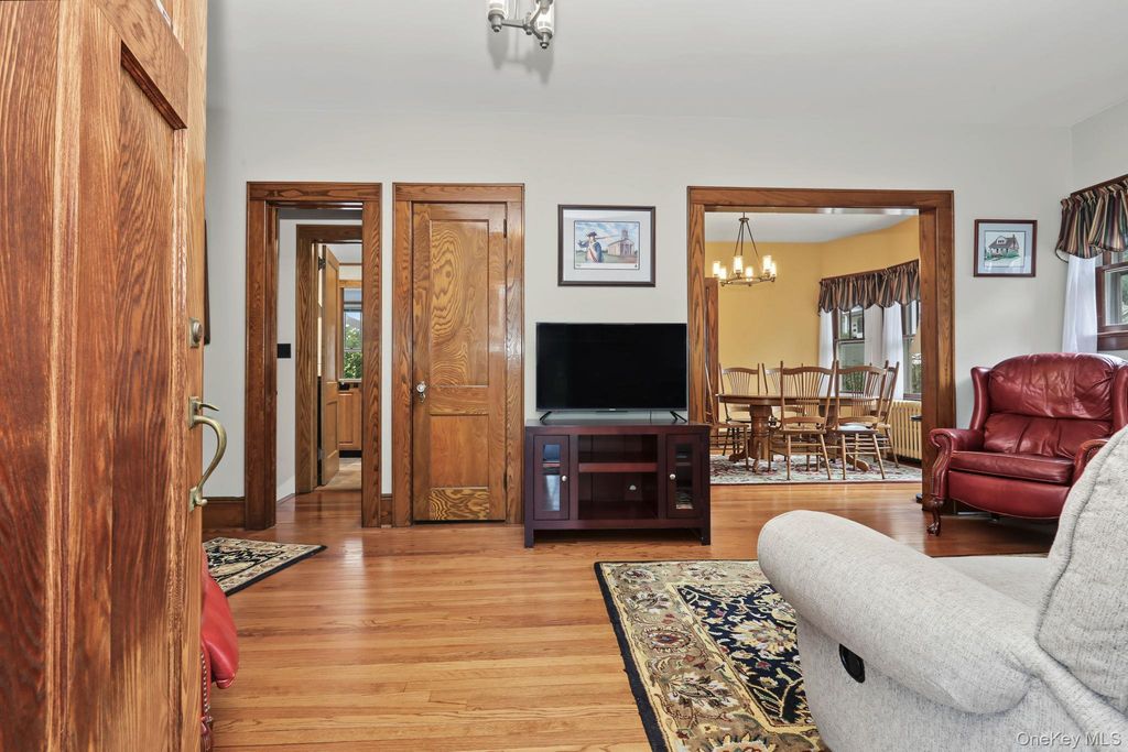 1118 Hudson Avenue, Peekskill, NY 10566 — photo 3