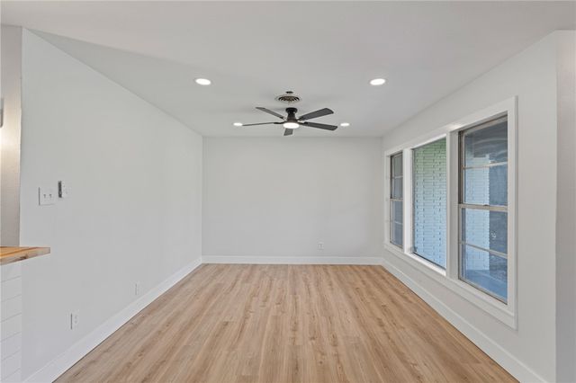 629 Peerman Pl, Corpus Christi, TX 78411