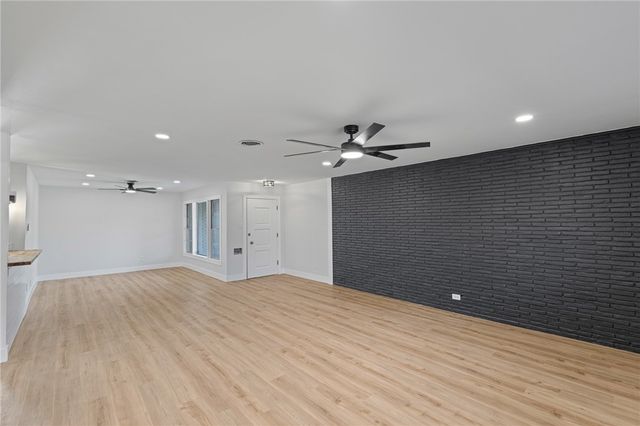 629 Peerman Pl, Corpus Christi, TX 78411