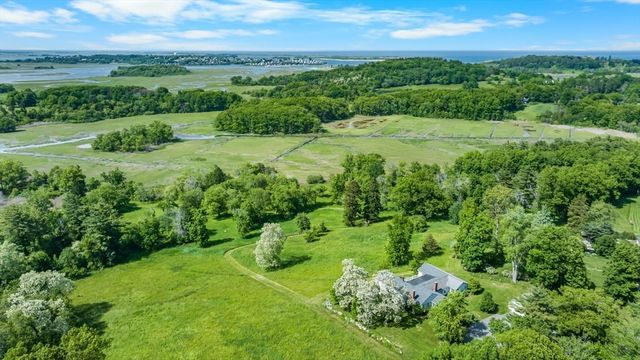 158 Argilla Road, Ipswich, MA 01938