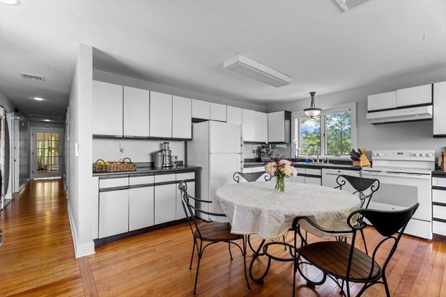 158 Argilla Road, Ipswich, MA 01938