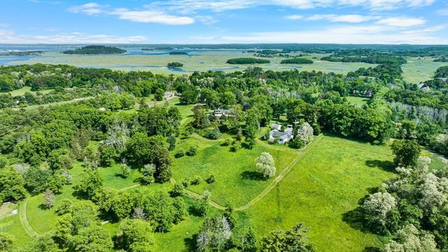 158 Argilla Road, Ipswich, MA 01938