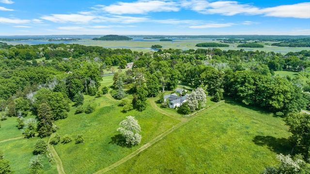 158 Argilla Road, Ipswich, MA 01938