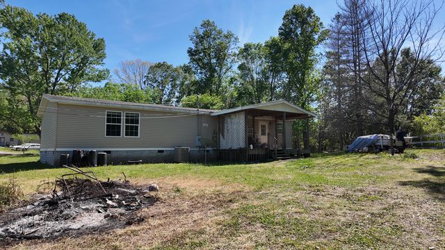 205 Ridge Road, Whitwell, TN 37397