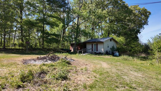 205 Ridge Road, Whitwell, TN 37397