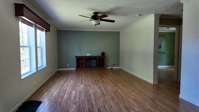 205 Ridge Road, Whitwell, TN 37397